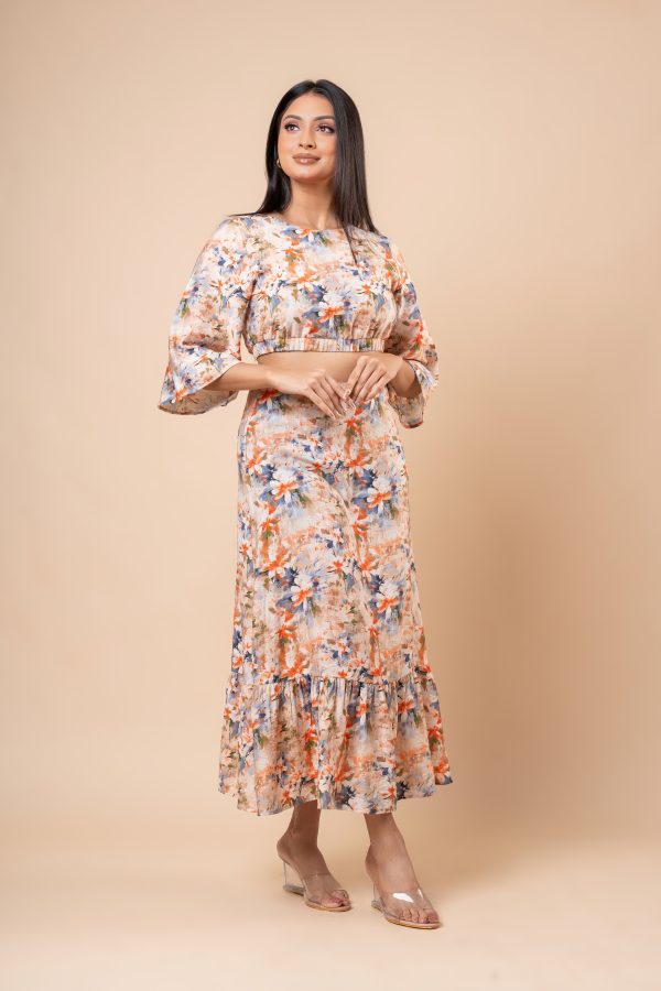 Watercolour Floral Patterned Crop Top and Skirt Set - Image 5