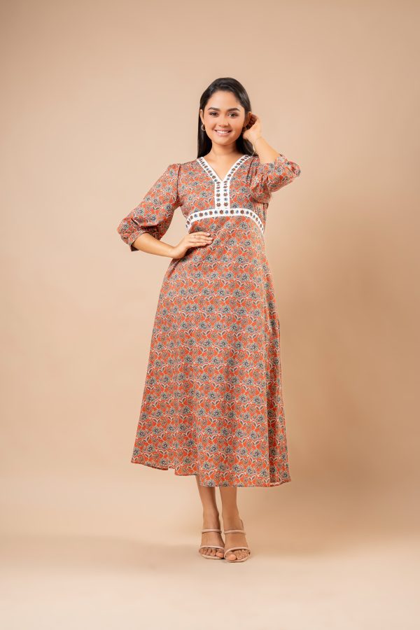 Contrast Embroidery Detail Floral Puff Sleeve Midi Dress - Image 4