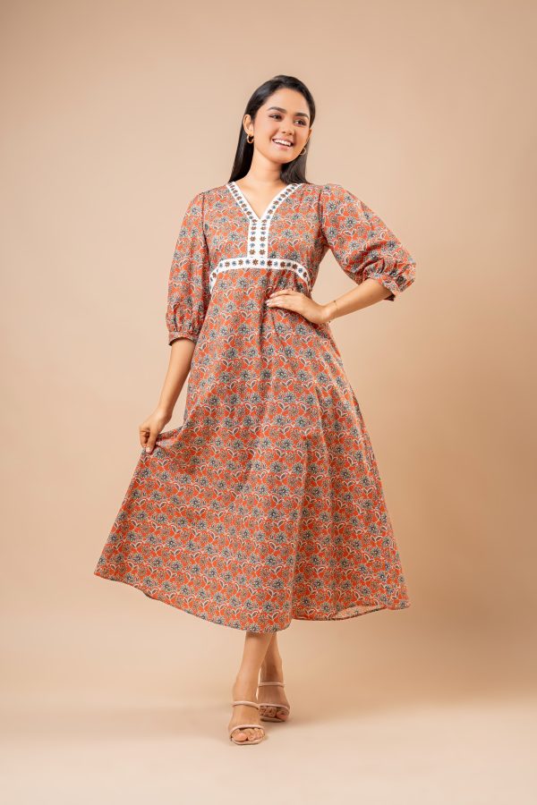 Contrast Embroidery Detail Floral Puff Sleeve Midi Dress - Image 5