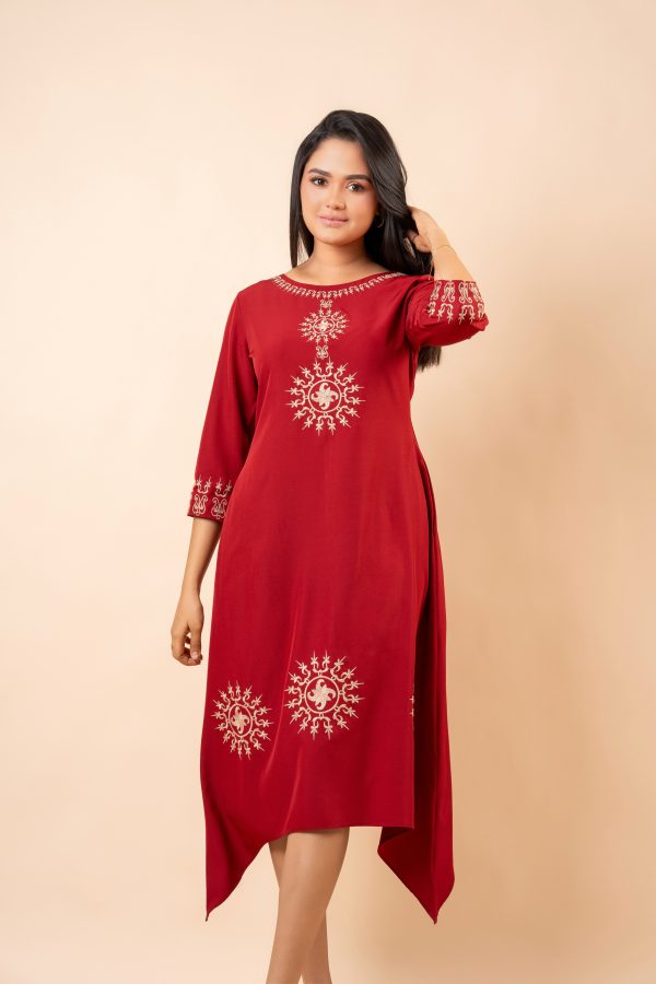 Embroidery Detail High-Low Hem Midi Dress - Image 2
