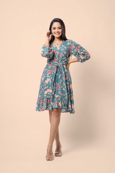 Floral Patterned Ruched Sleeve Short Dress