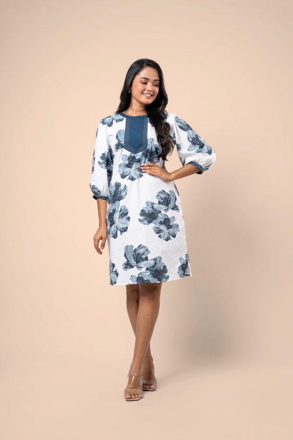 Floral Patterned Contrast Thread Detail Short Dress - Image 3