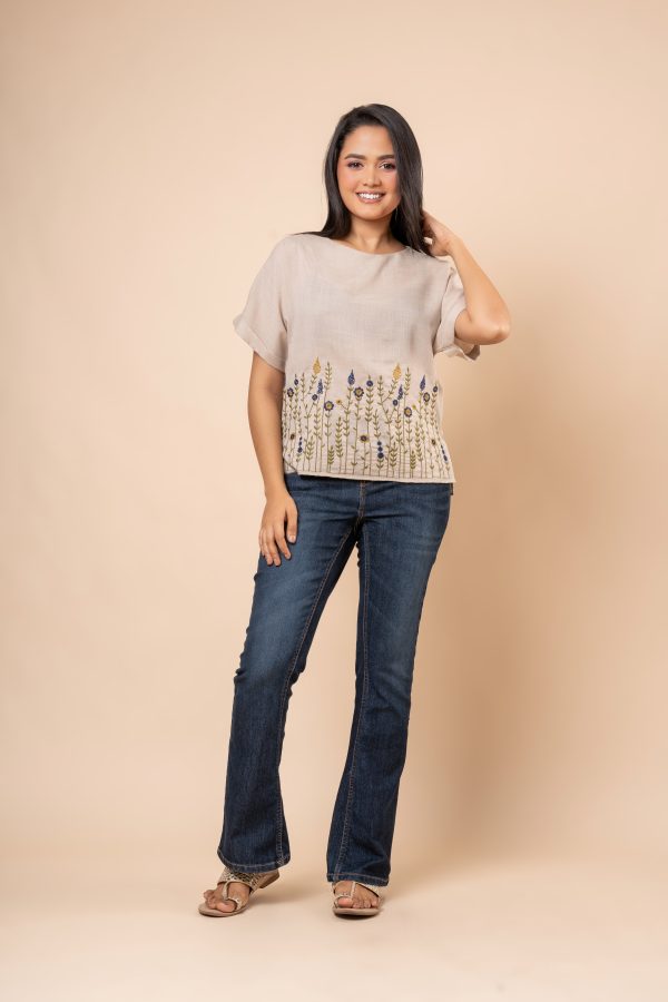 Floral Embroidery Detail Maggie Sleeve Blouse - Image 4