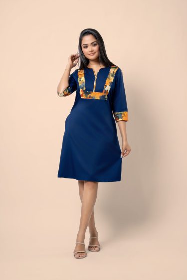 Patterned Contrast Detail Short Dress
