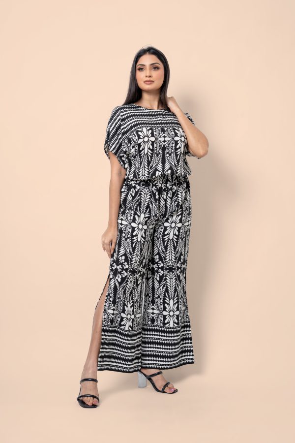 Geometric Floral Patterned Maggie Sleeve Top and Pants Set - Image 3