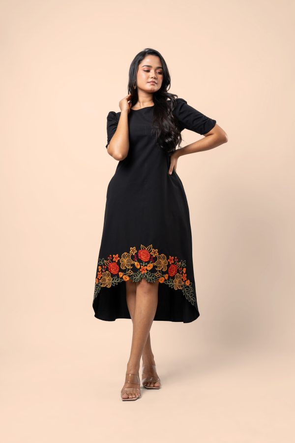 Floral Cut Embroidery Detail High-Low Hem Midi Dress - Image 4