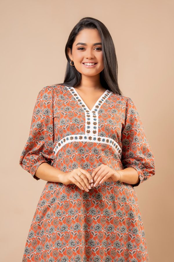 Contrast Embroidery Detail Floral Puff Sleeve Midi Dress - Image 2