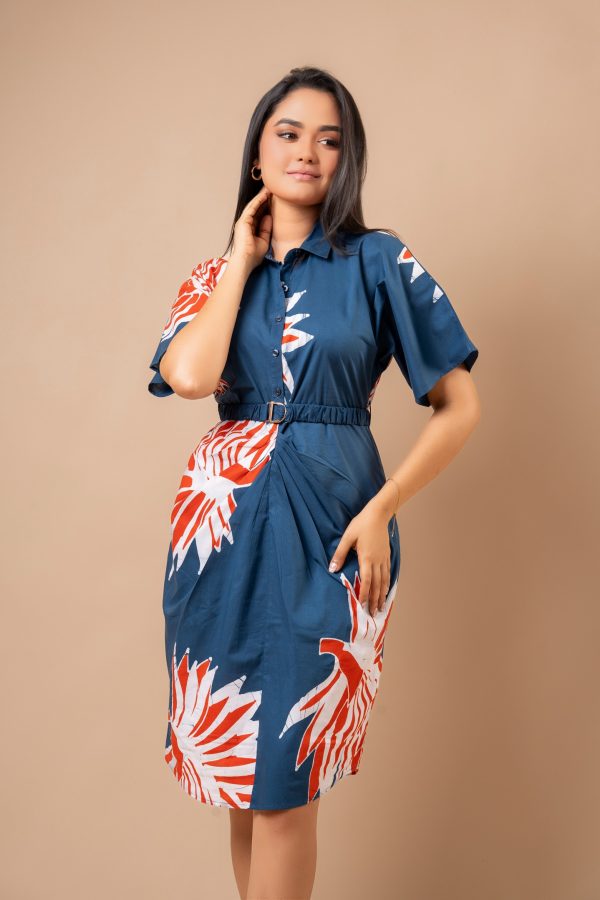 Pleated Short Batik Dress with Waist Belt - Image 2