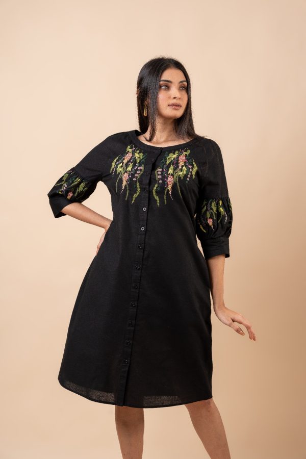 Floral Embroidery Detail Button-Down Short Dress - Image 5