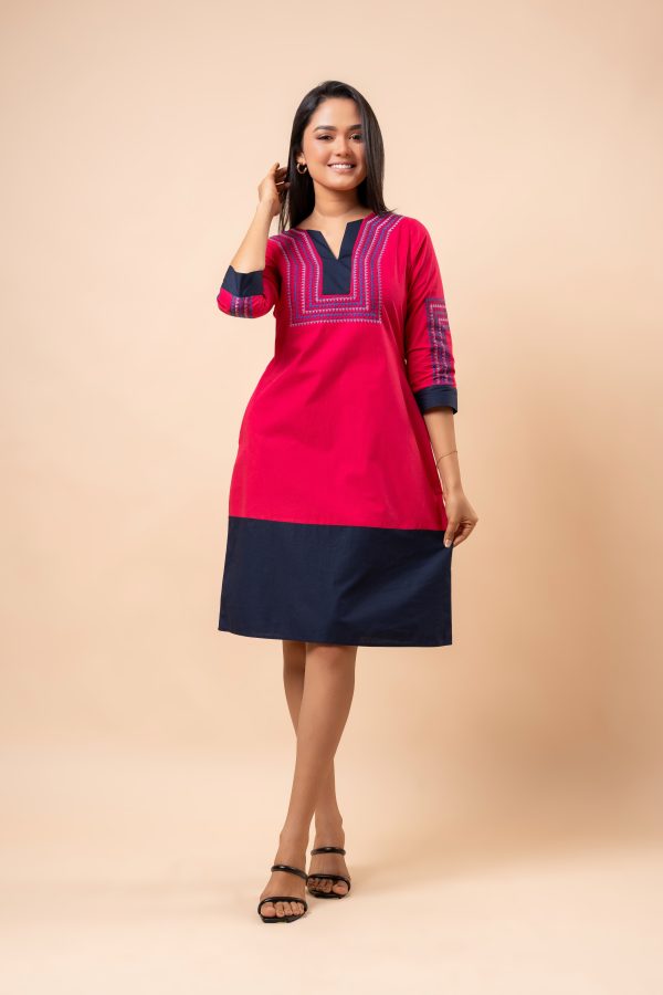 Embroidered Two-Tone Short Dress - Image 4