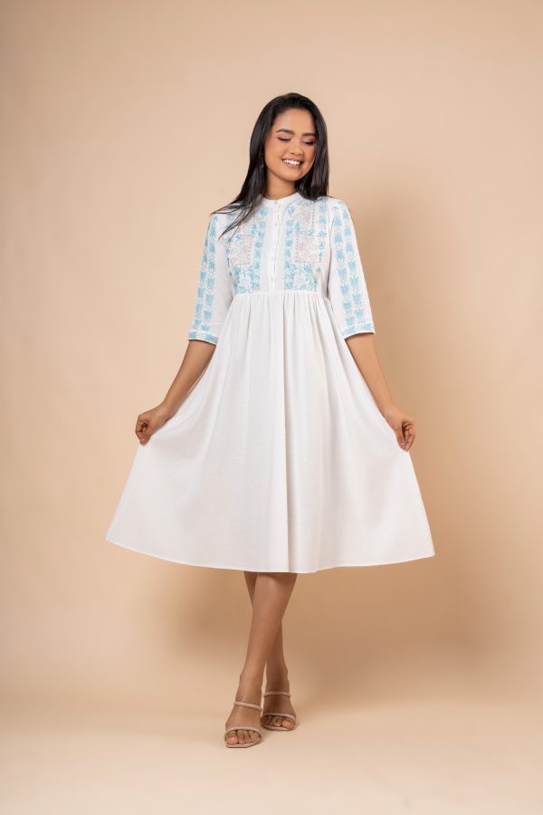Embroidery Detailed Midi Dress - Image 3