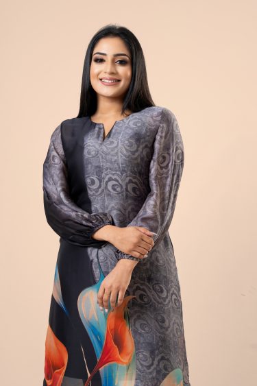 Abstract Floral Patterned Maxi Dress