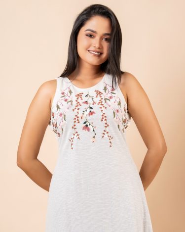 Floral Embroidery Detail Sleeveless Midi Dress