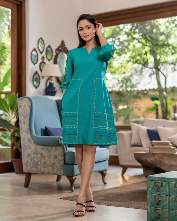 Embroidery Detail Notch Neck Short Dress - Image 4