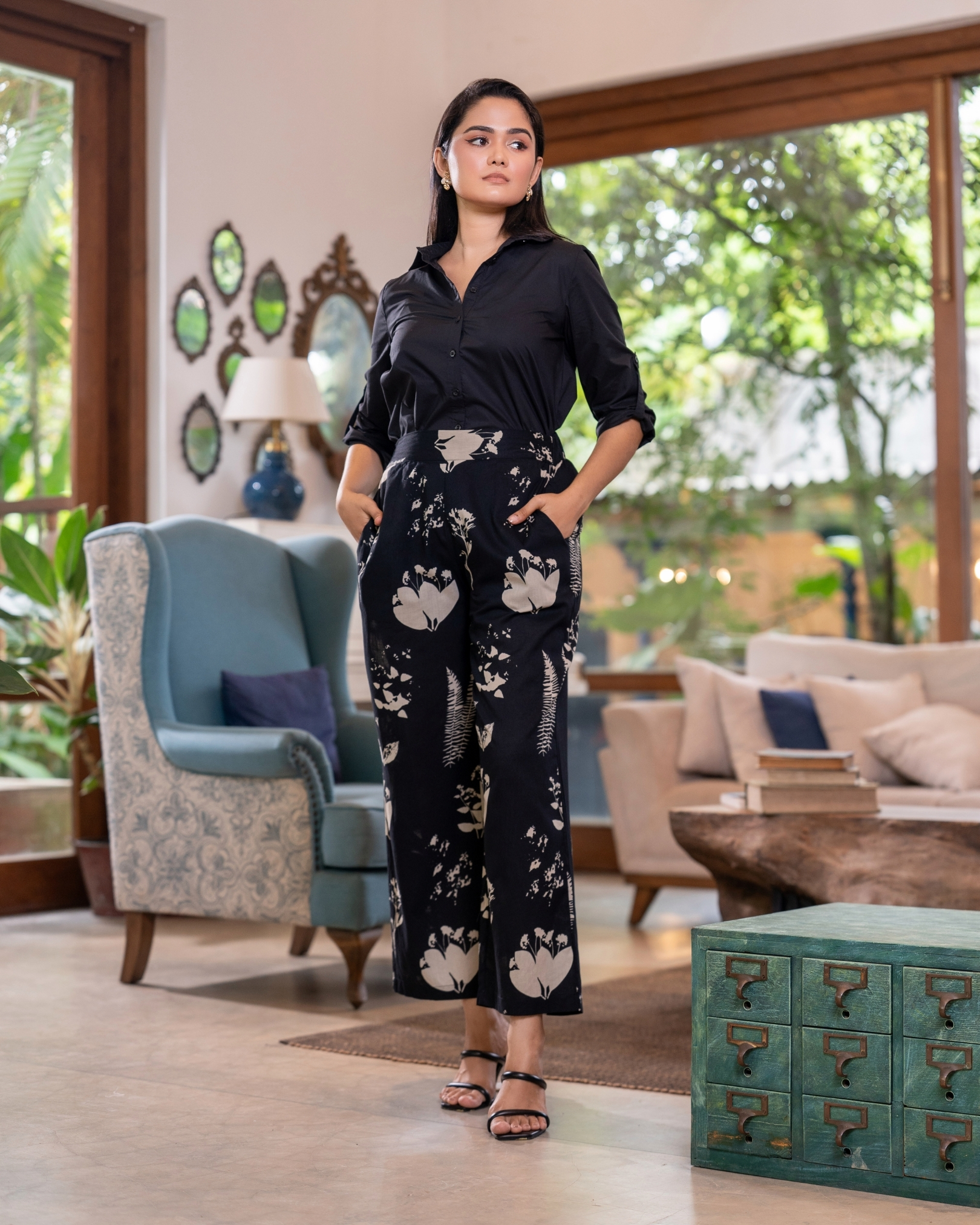 Floral Patterned Straight Leg Elastic Waist Pant - Image 3