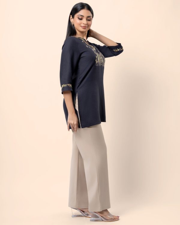Floral Embroidery Detail Kurta Top - Image 6