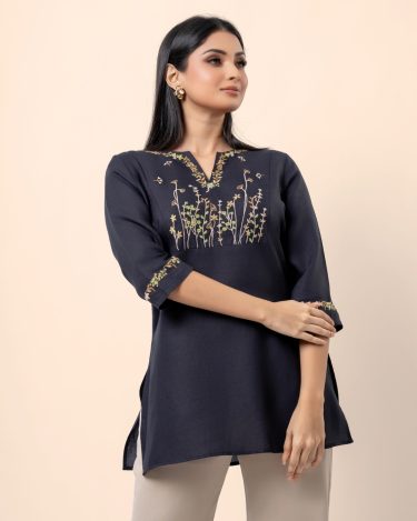 Floral Embroidery Detail Kurta Top