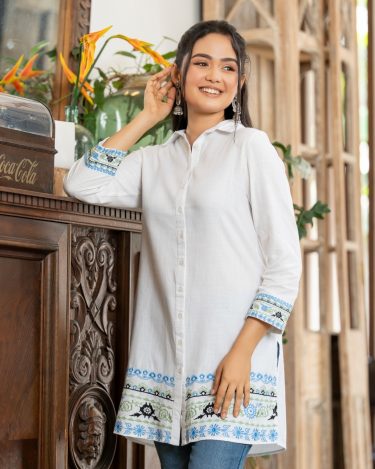 Embroidery Detail Button-Down Kurta Top