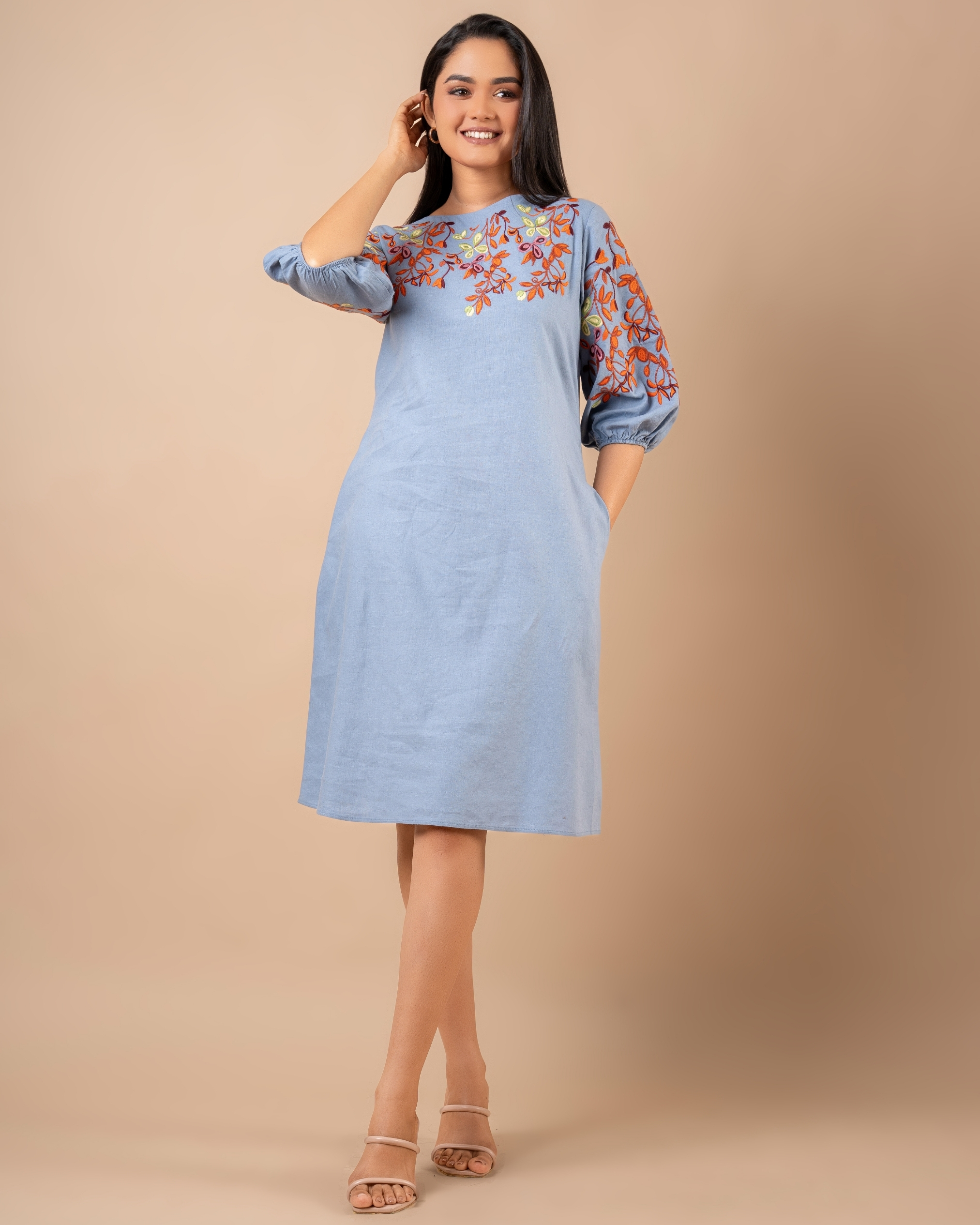 Floral Embroidery Detail Puff Sleeve Short Dress - Image 4