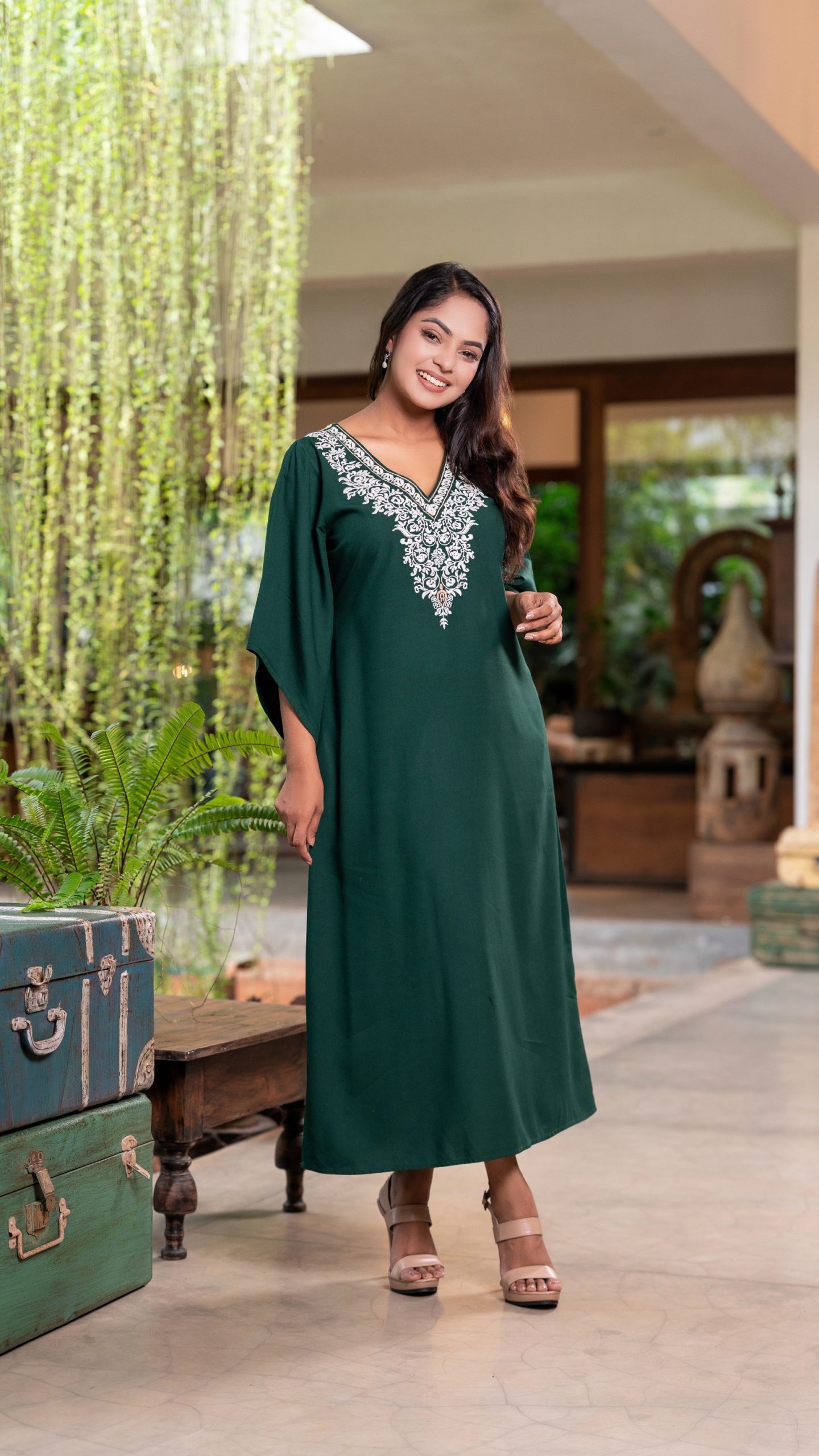 Embroidered High-Low Bell Sleeved Maxi Dress - Image 5