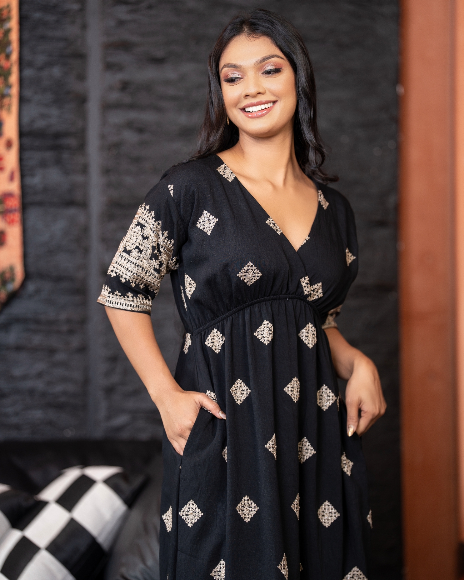 Metallic Embroidered Empire Waist Detail Maxi Dress - Image 2