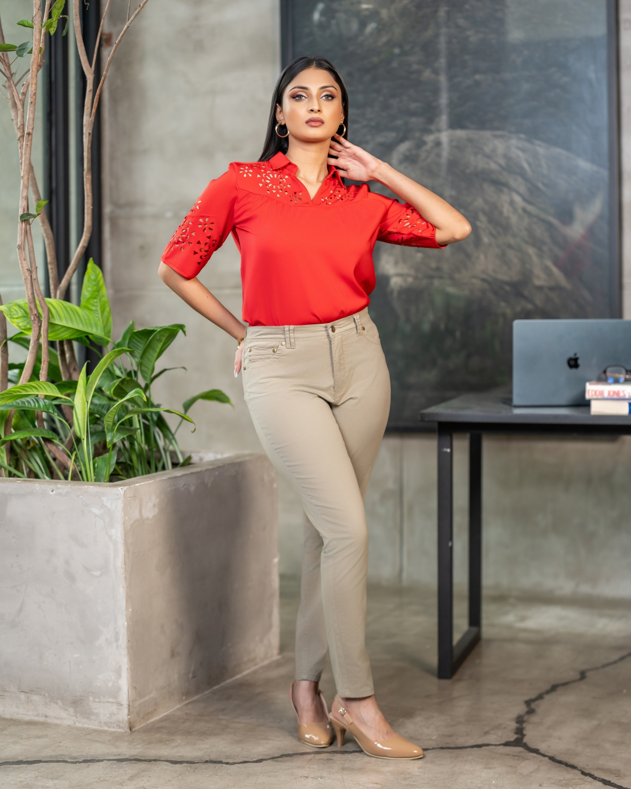 Rivet Detailed Pencil Cut Pant - Image 8