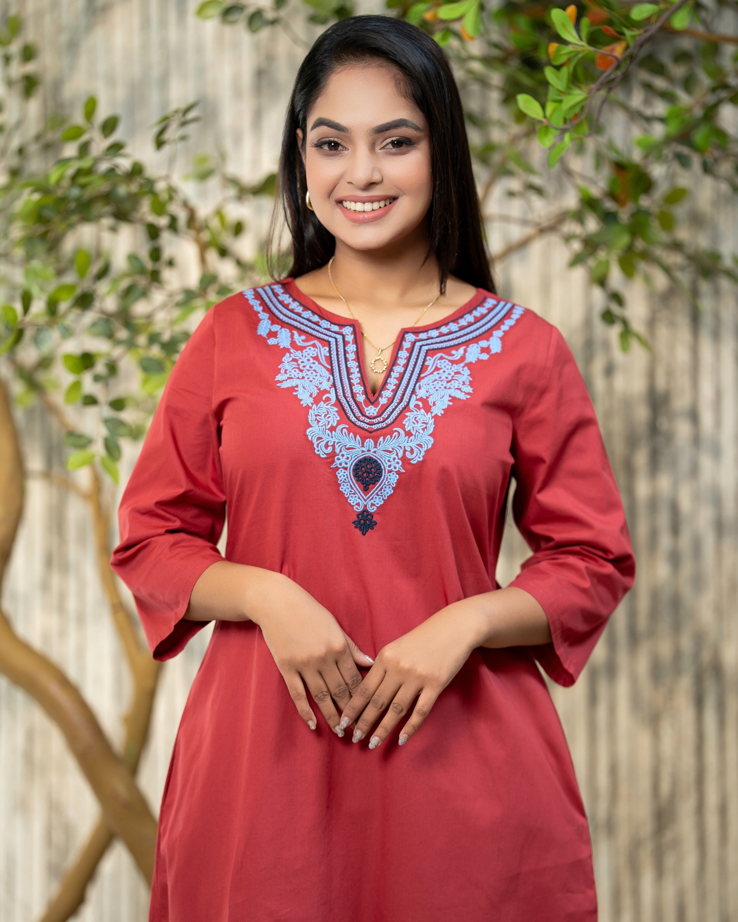 Embroidery Detail Notch Neck Short Dress - Image 2