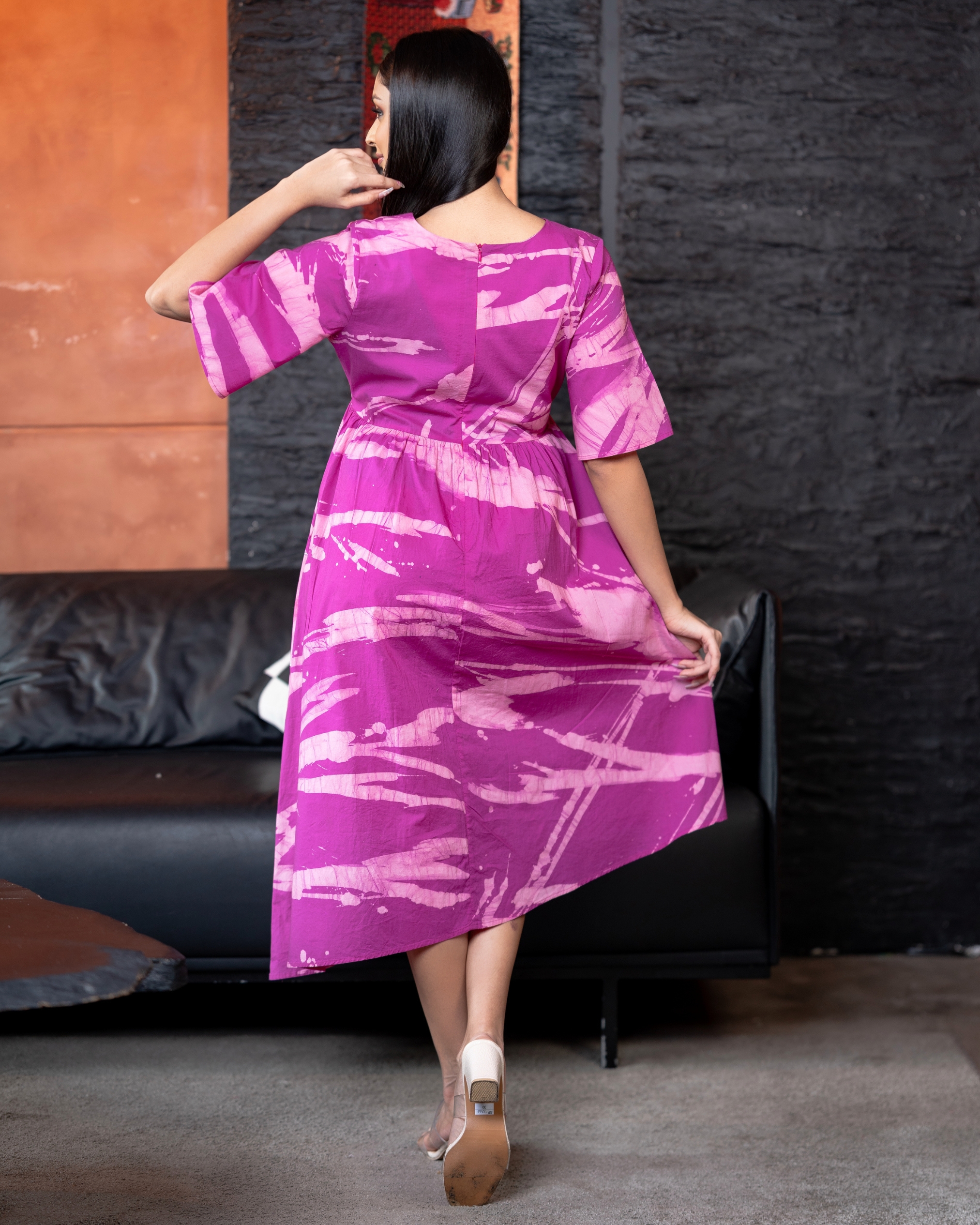 Floral Patterned High-Low Hem Batik Midi Dress - Image 5