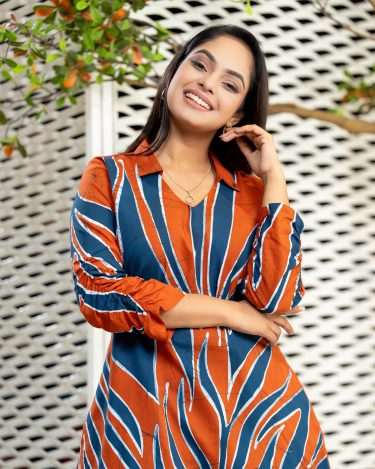 Abstract Patterned Collared Batik Short Dress