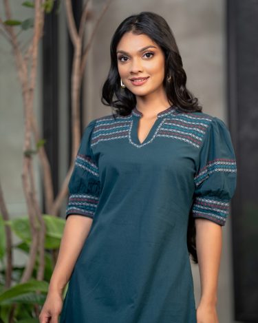 Embroidery Detail Puff Sleeve Short Dress