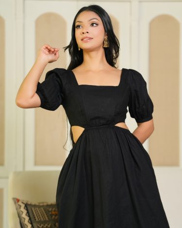 Back Zipper Detailed Waist Cut-Away Maxi Dress