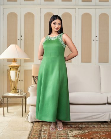 Embroidery Detail Sleeveless Maxi Dress