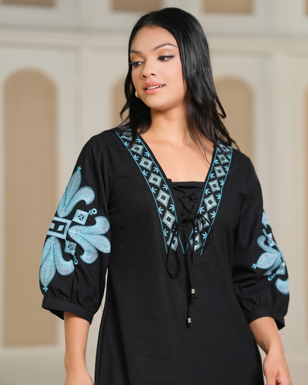 Geometric Embroidery Detail Short Dress - Image 2