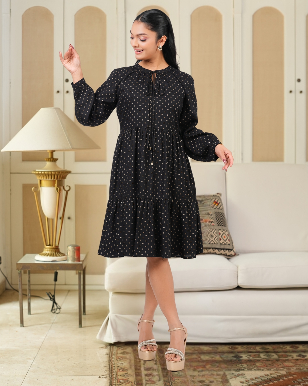 Gold Foil Patterned Raglan Sleeve Short Dress - Image 2