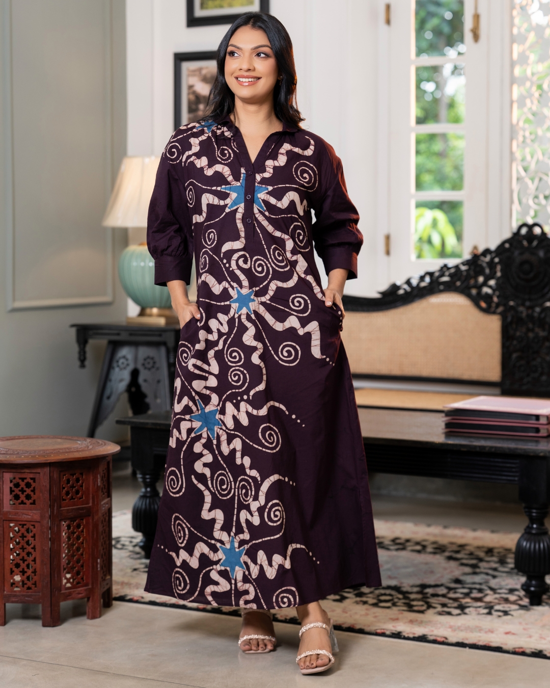 Swirl Star Patterned Loose Fit Batik Maxi Dress - Image 4