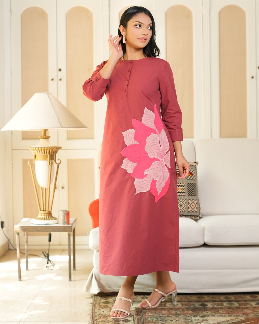 Floral Appliqué Detail Midi Dress - Image 5