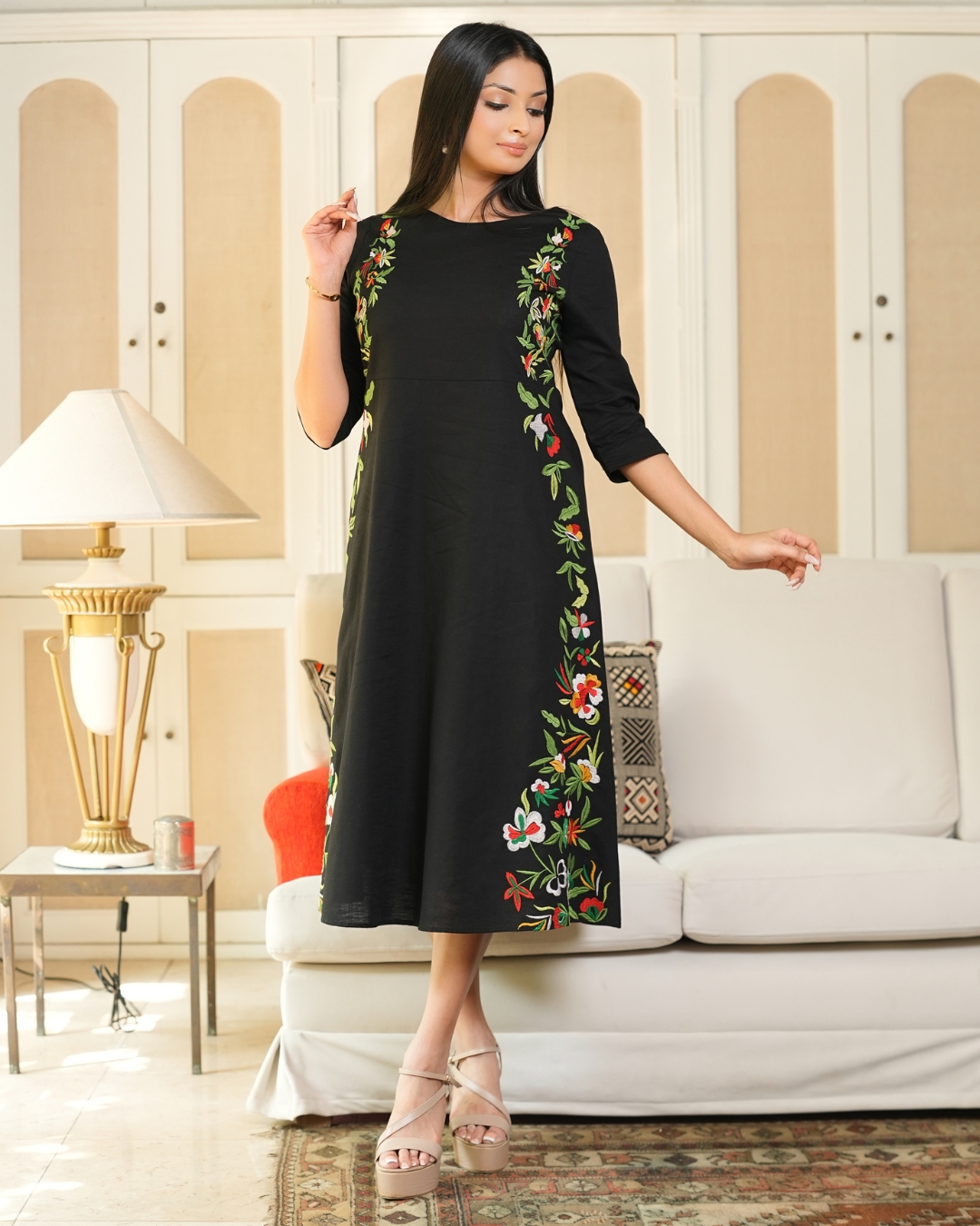 Floral Embroidered Midi Dress - Image 4
