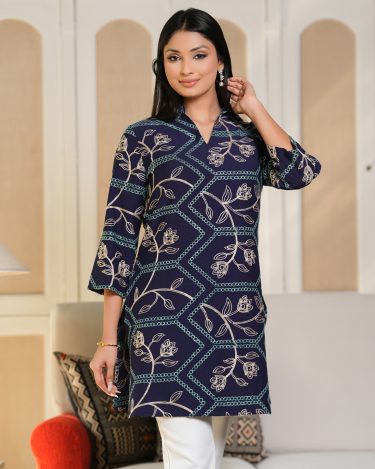 Geometric Floral Embroidered Kurta
