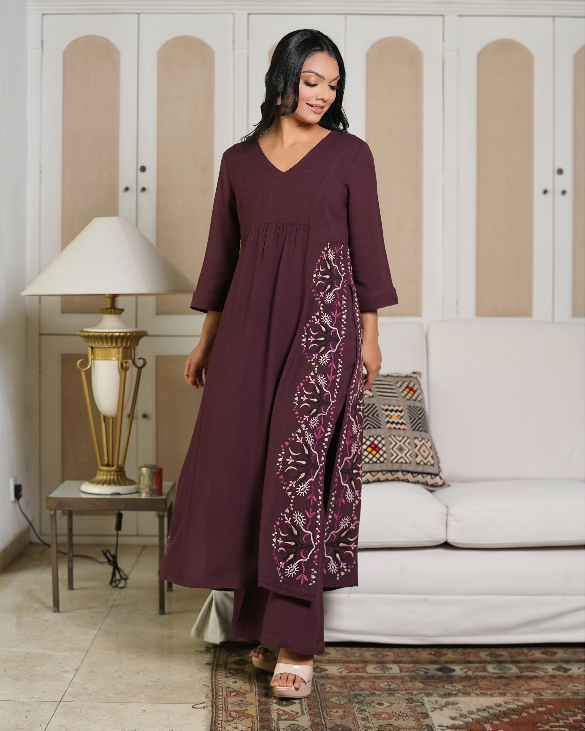 Floral Embroidery Kurta Top and Pants Set - Image 3