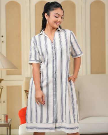 Stripe Detailed Buttton Front Short Dresss