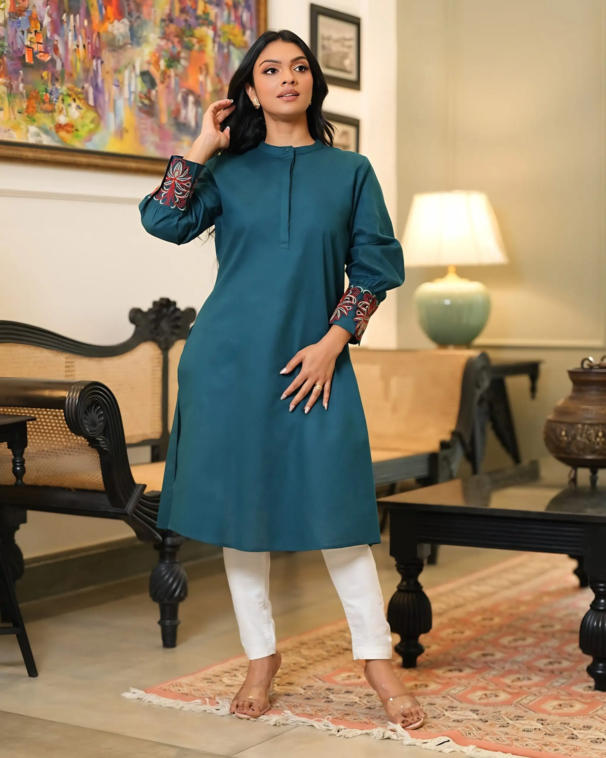 Floral Motif Embroidery Detail Kurta Top - Image 5