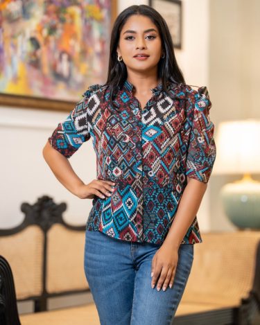 Geometric Printed Puffed Sleeve Blouse