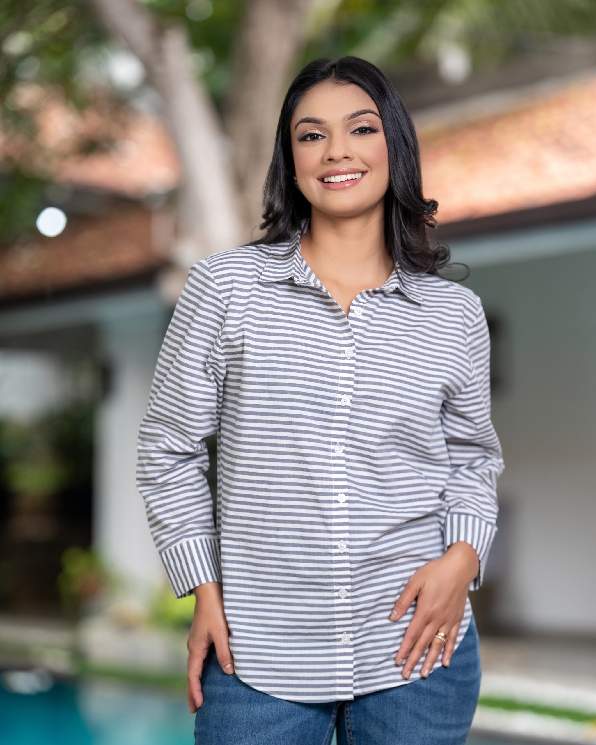 Long Sleeve Stripe Shirt Blouse With Back V Open Detail