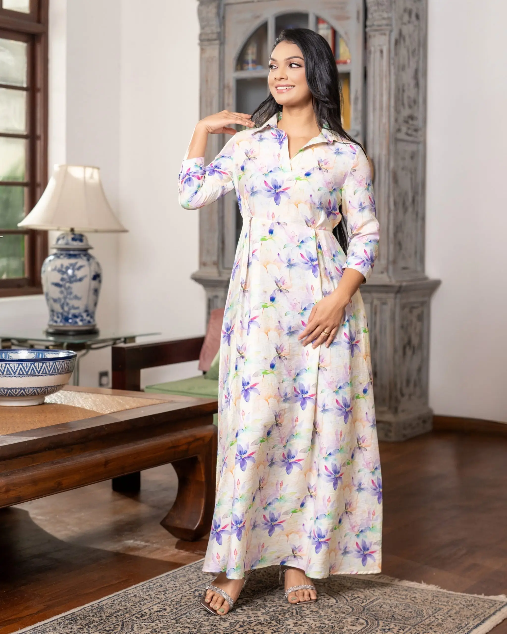 Floral Patterned Collar Detail Maxi Dress - Image 5