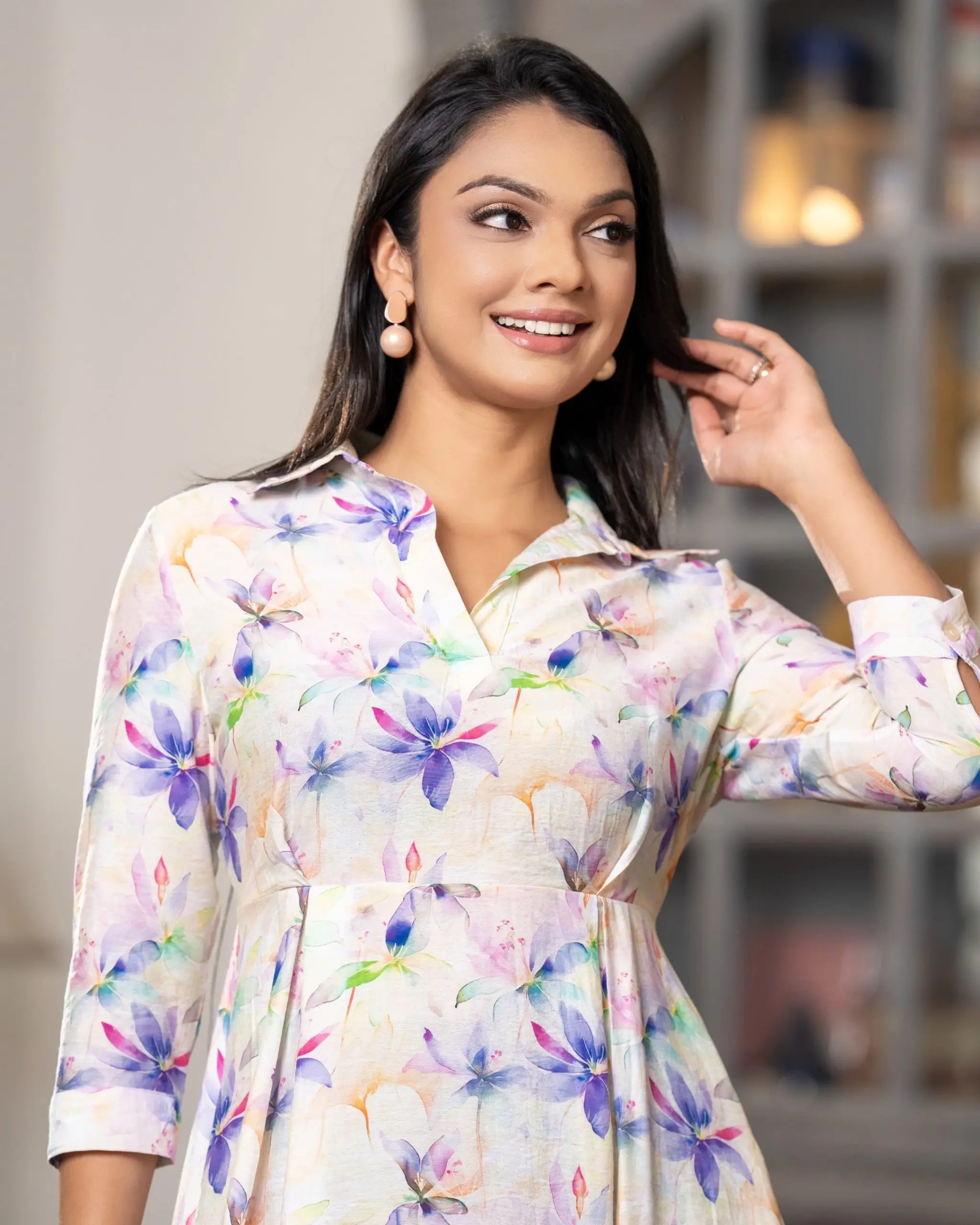 Floral Patterned Collar Detail Maxi Dress - Image 3