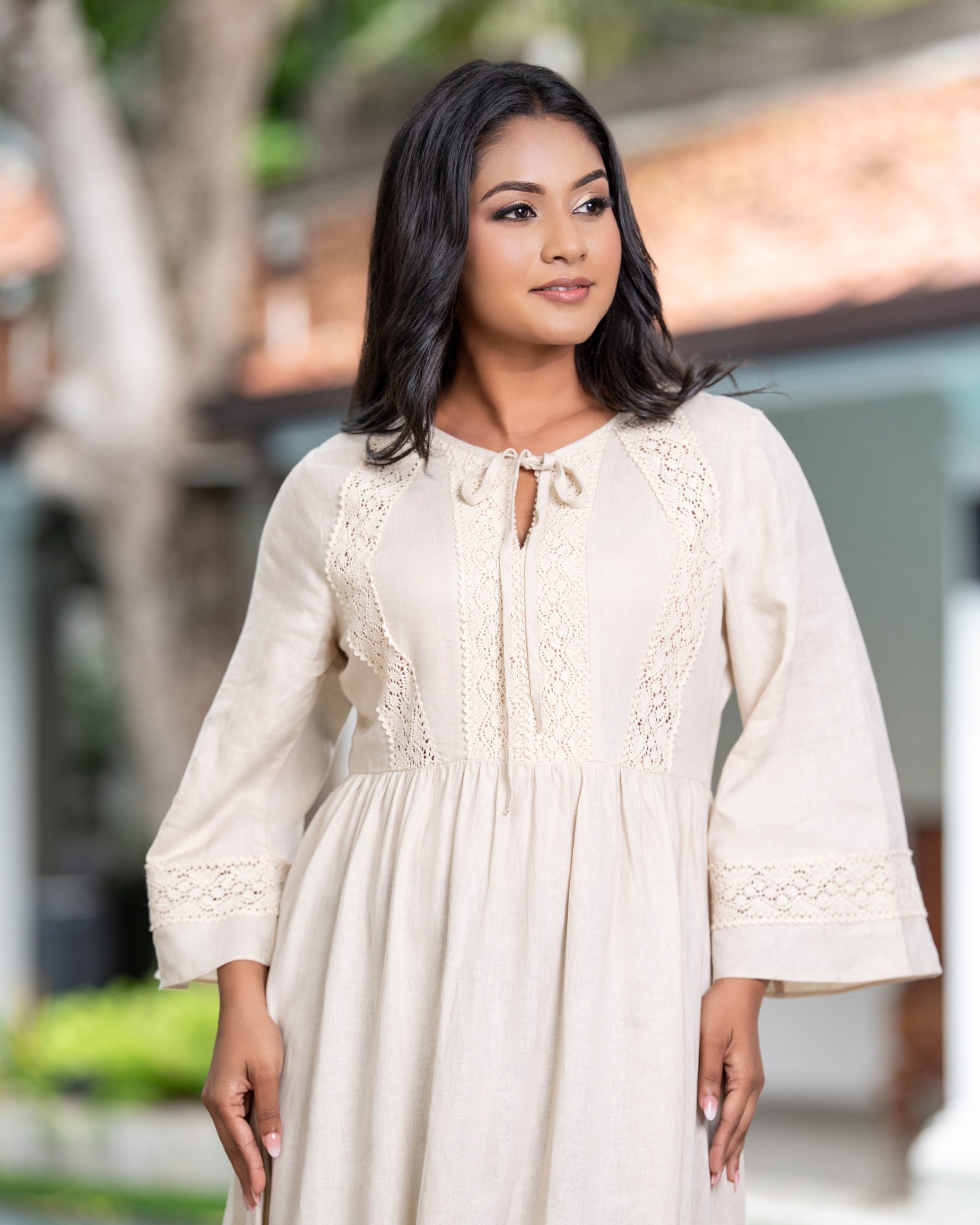 Midi Dress with Sheer Lace Panel Applique - Image 4