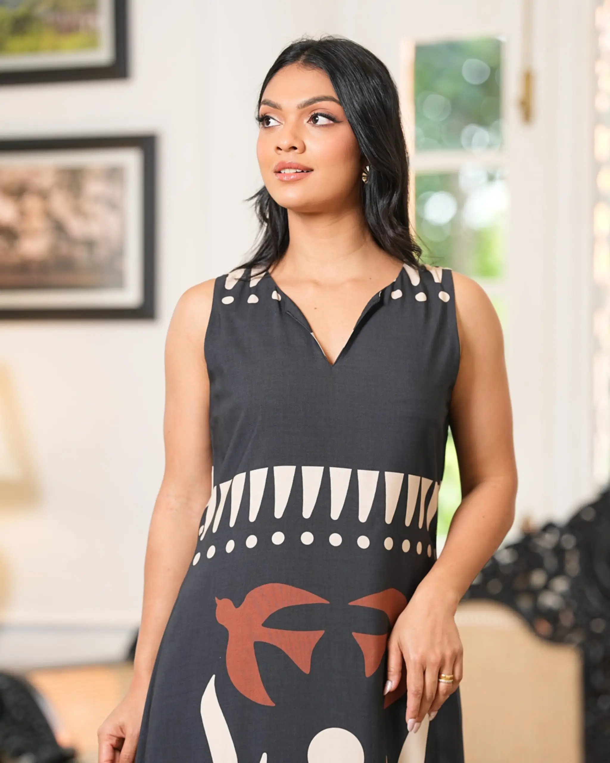 Sleeveless Split-Neck Maxi with Contrast Border Prints - Image 3