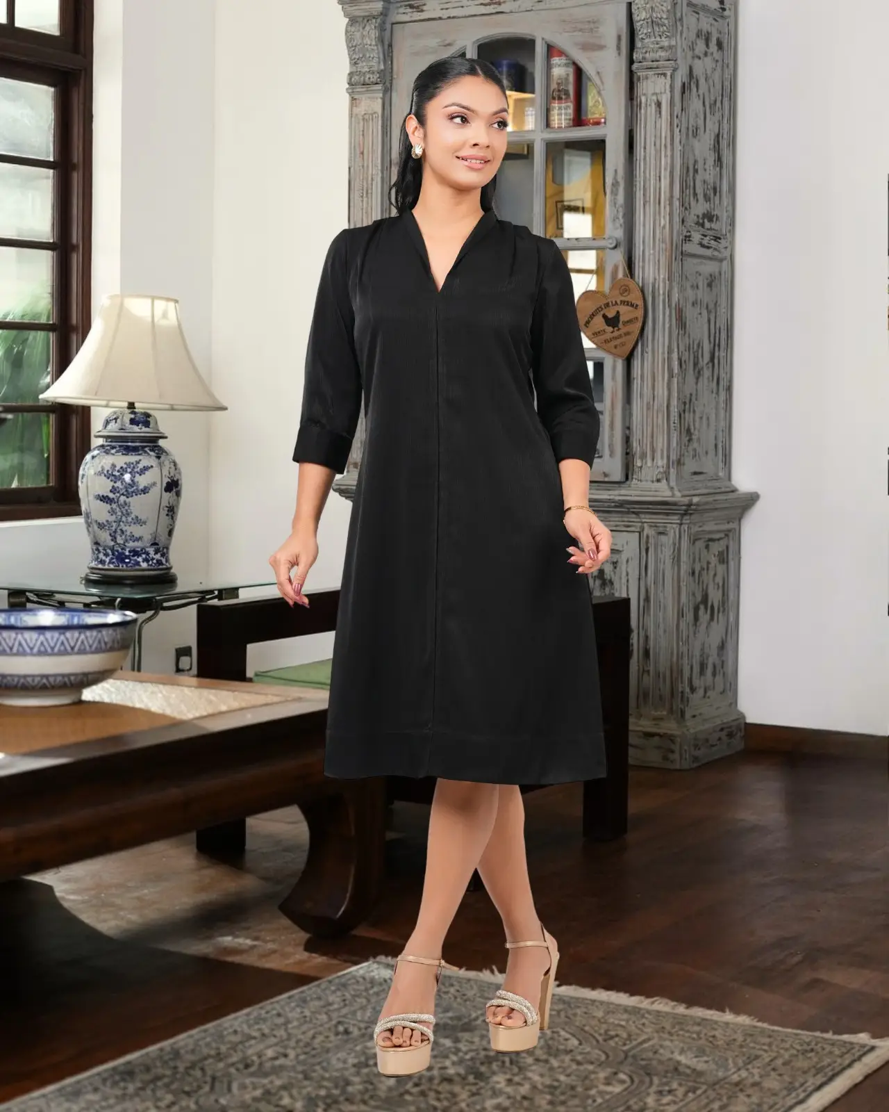 Split-Collar Short A-Line Day Dress with Pockets - Image 2