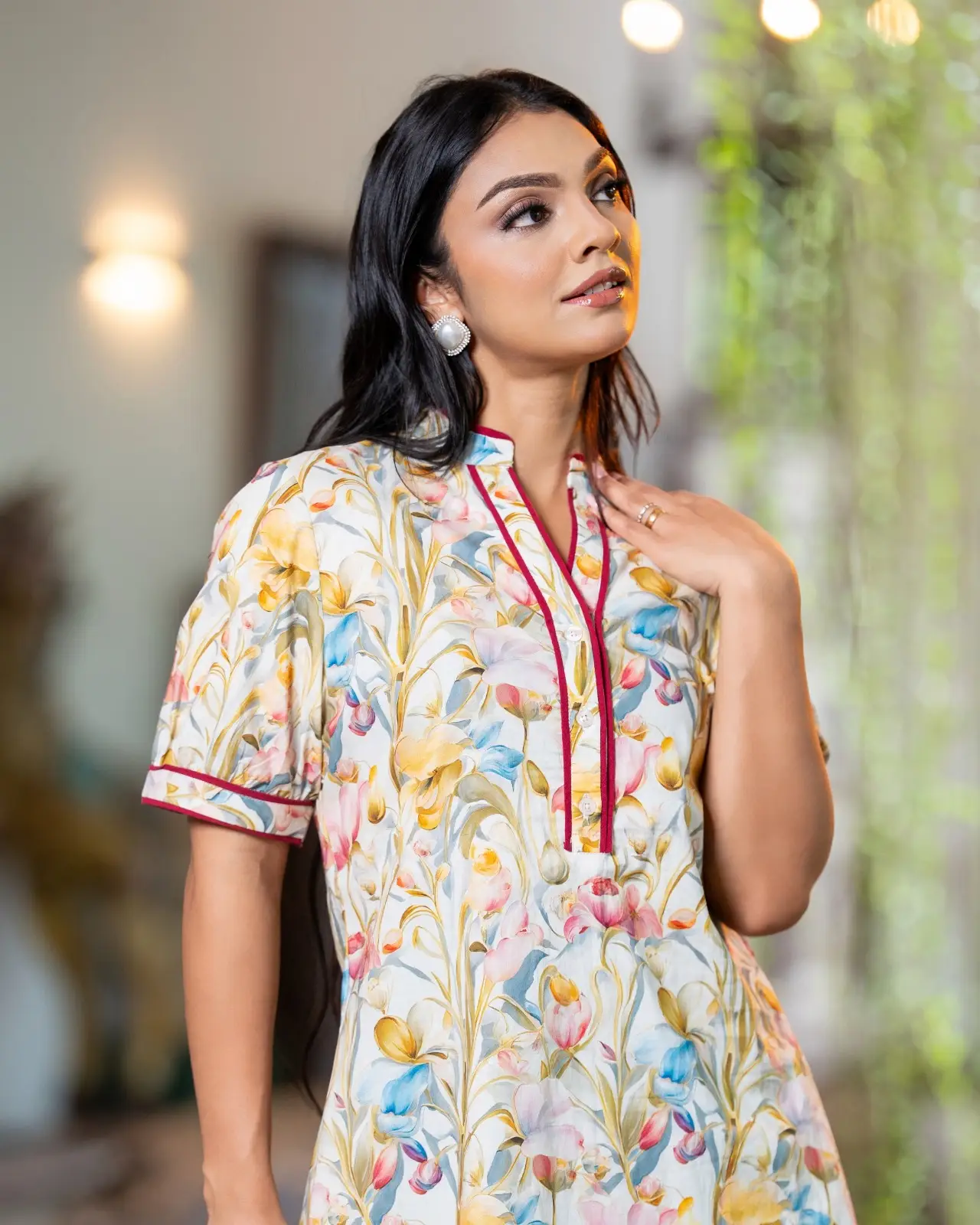 The Blossom Contrast Piped-Collar Short Dress - Image 5
