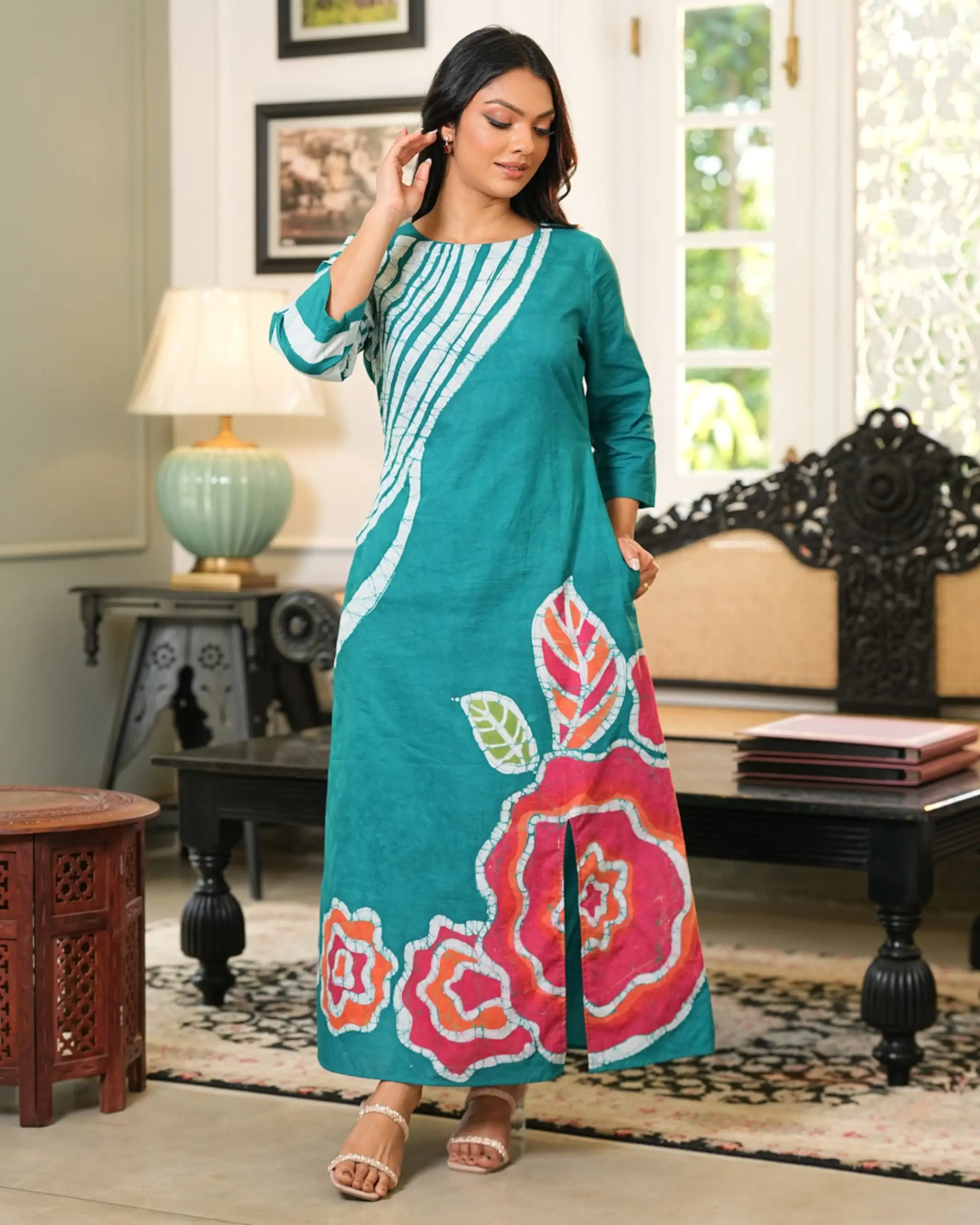 Abstract Detailed Batik Maxi Dress - Image 3